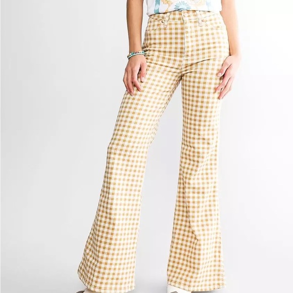 NWT✨Wanderer High Rise Flare Jean - Picture 3 of 5